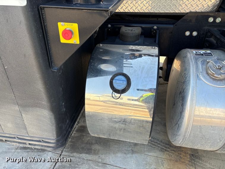 image for item YA2228 2025 Peterbilt 567  hydrovac truck