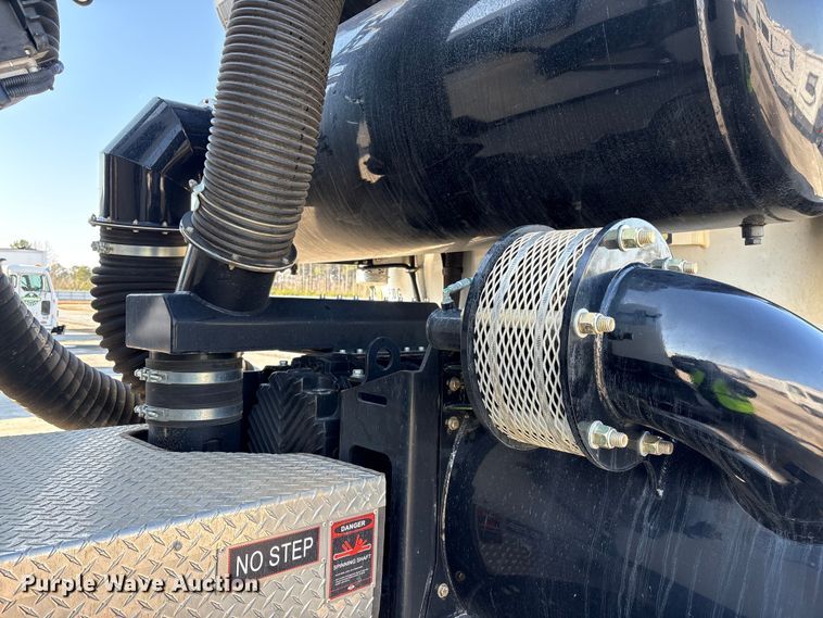 image for item YA2228 2025 Peterbilt 567  hydrovac truck