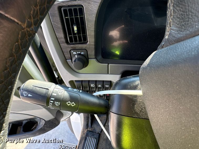 image for item YA2228 2025 Peterbilt 567  hydrovac truck