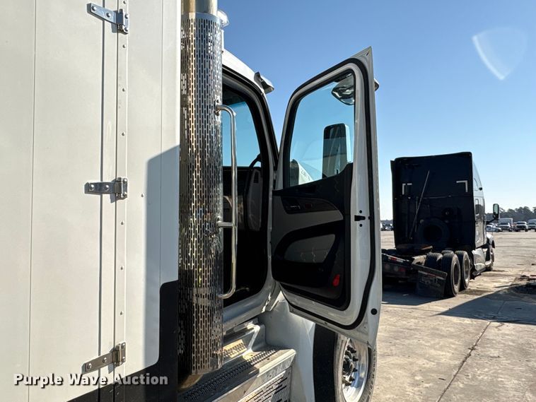 image for item YA2228 2025 Peterbilt 567  hydrovac truck