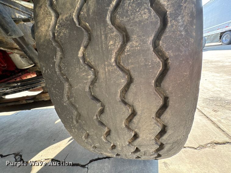 image for item YA2228 2025 Peterbilt 567  hydrovac truck