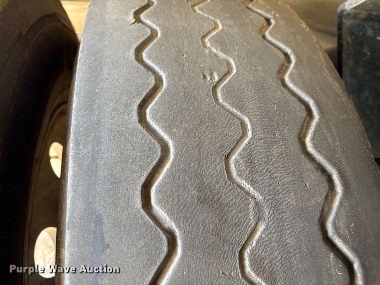 image for item YA2228 2025 Peterbilt 567  hydrovac truck