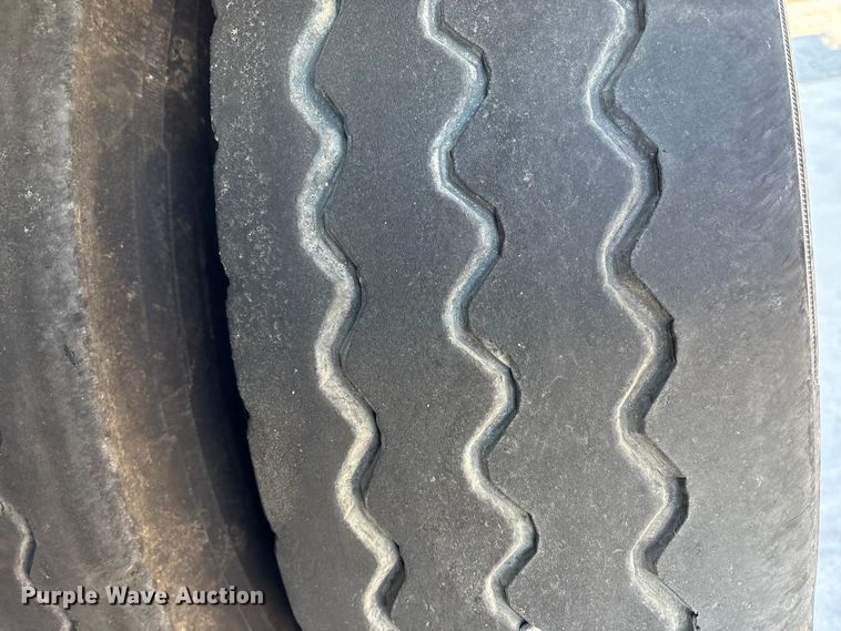 image for item YA2228 2025 Peterbilt 567  hydrovac truck