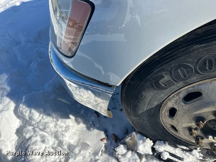 image for item YA2742 2019 Kenworth T370 propane delivery truck