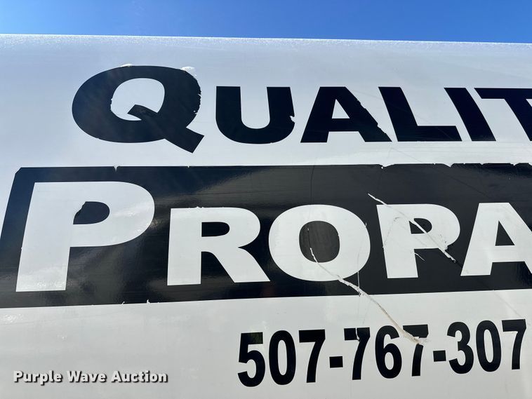 image for item YA2742 2019 Kenworth T370 propane delivery truck