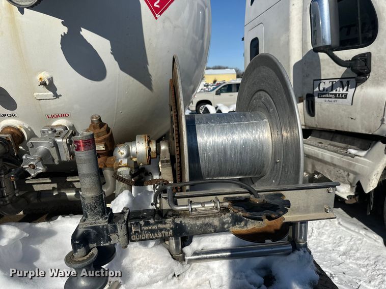 image for item YA2742 2019 Kenworth T370 propane delivery truck