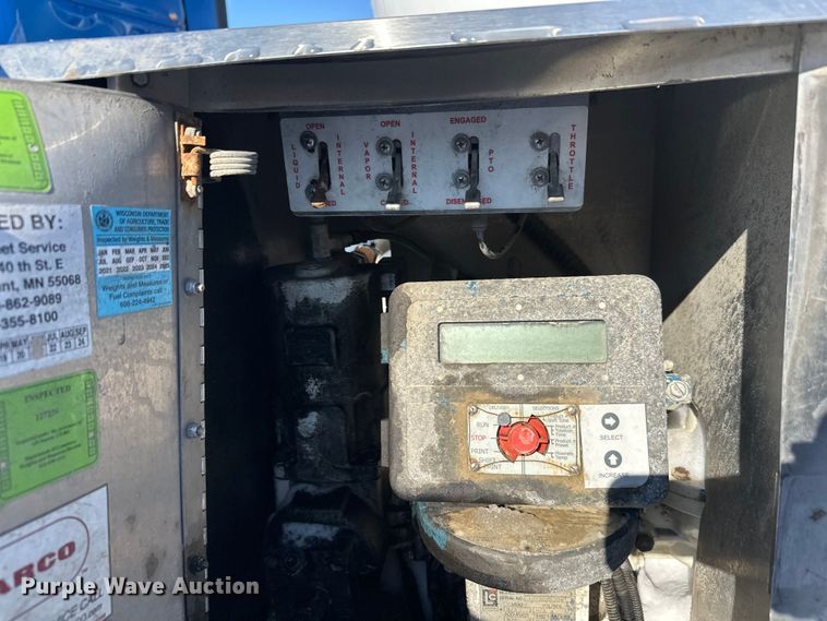 image for item YA2742 2019 Kenworth T370 propane delivery truck