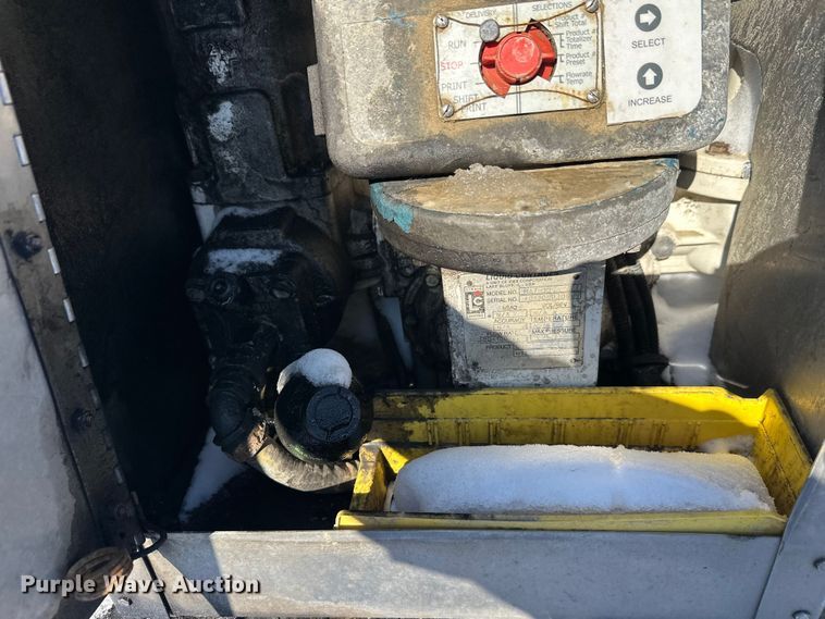 image for item YA2742 2019 Kenworth T370 propane delivery truck