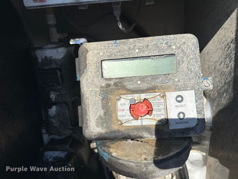 image for item YA2742 2019 Kenworth T370 propane delivery truck