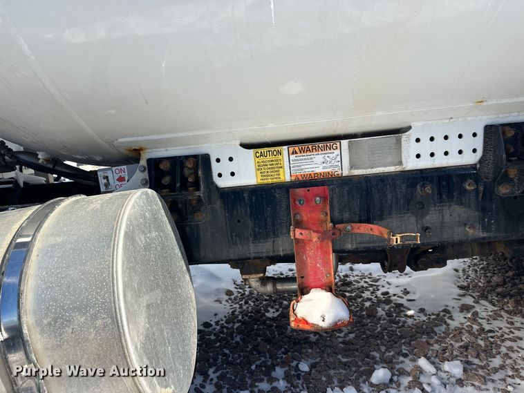 image for item YA2742 2019 Kenworth T370 propane delivery truck