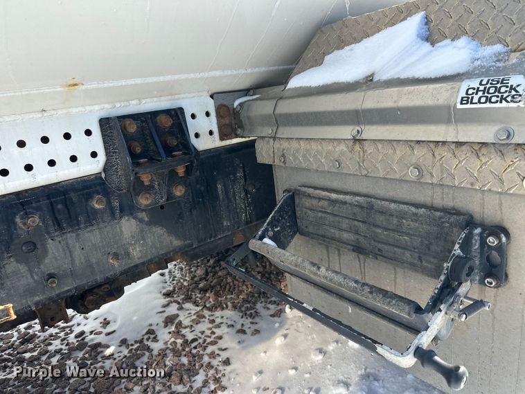 image for item YA2742 2019 Kenworth T370 propane delivery truck