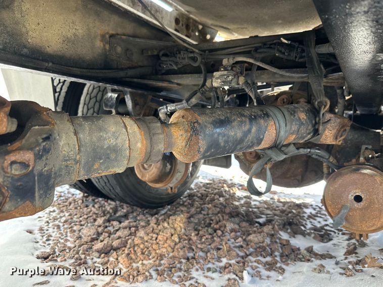 image for item YA2742 2019 Kenworth T370 propane delivery truck