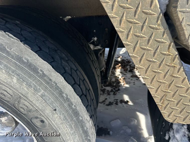 image for item YA2742 2019 Kenworth T370 propane delivery truck