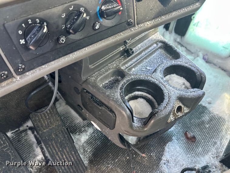 image for item YA2742 2019 Kenworth T370 propane delivery truck