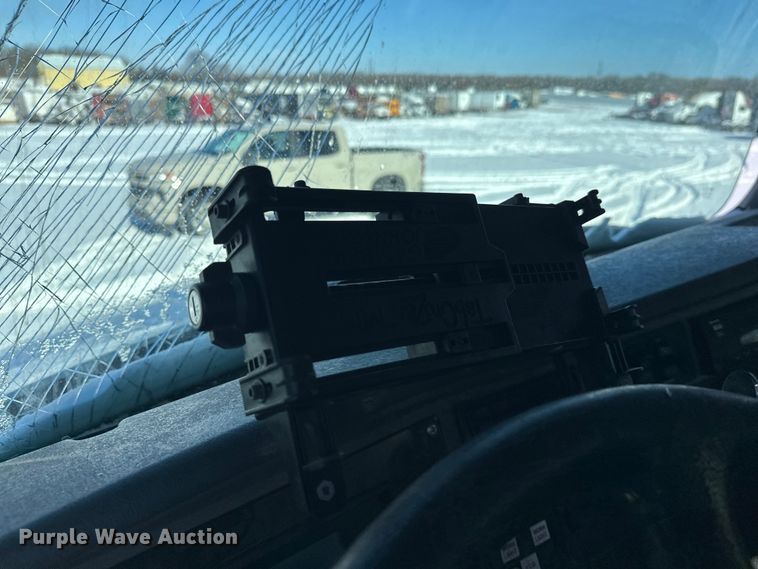 image for item YA2742 2019 Kenworth T370 propane delivery truck