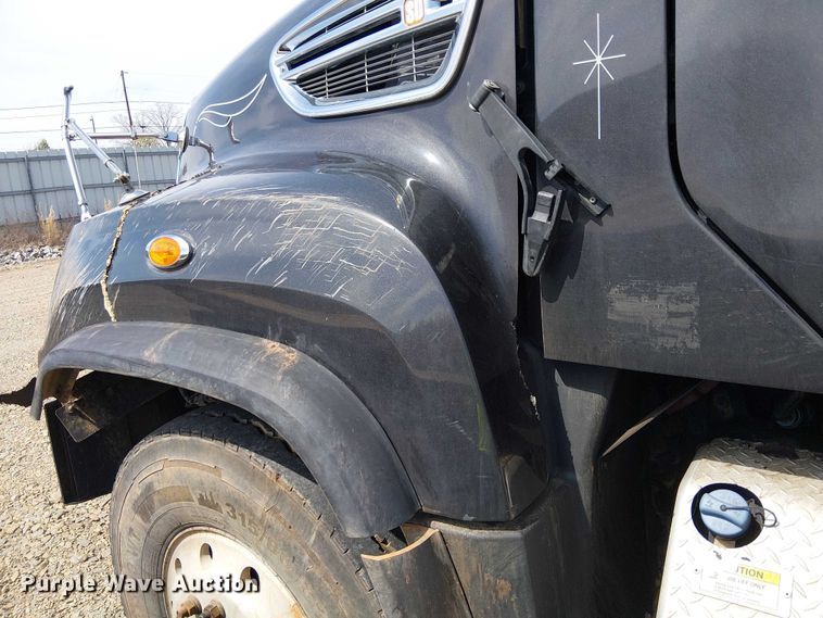 image for item YA2767 2016 Freightliner 114SD dump truck