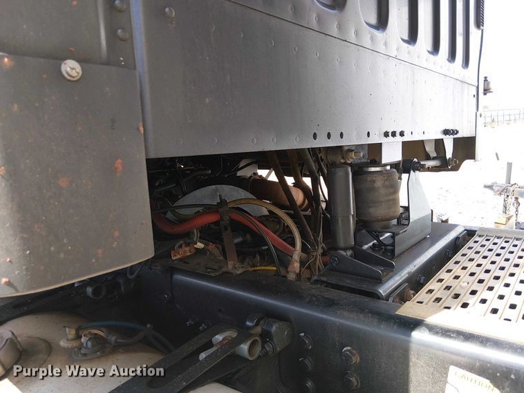 image for item YA2767 2016 Freightliner 114SD dump truck