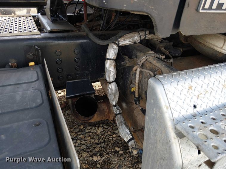 image for item YA2767 2016 Freightliner 114SD dump truck