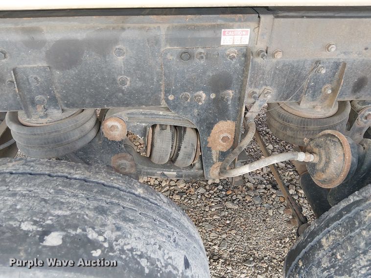 image for item YA2767 2016 Freightliner 114SD dump truck