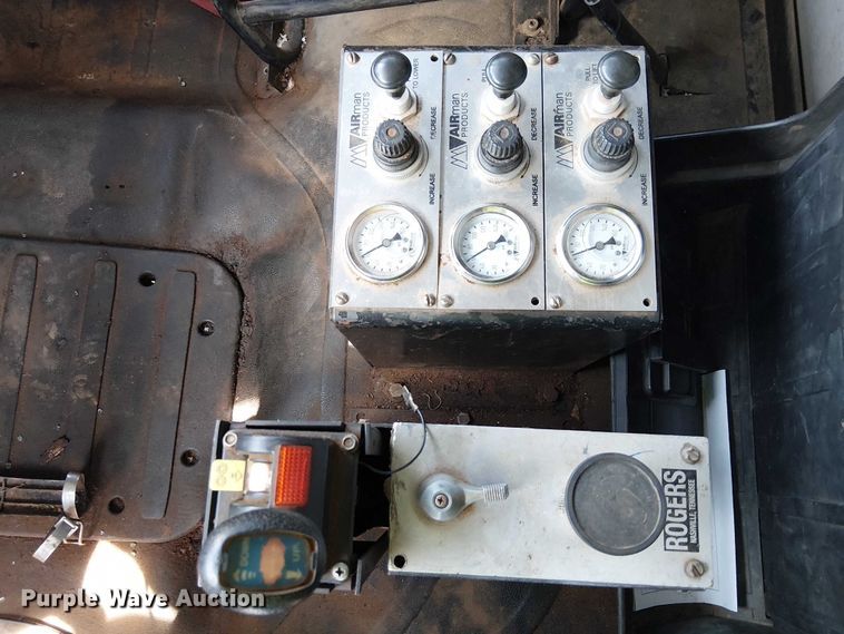 image for item YA2767 2016 Freightliner 114SD dump truck