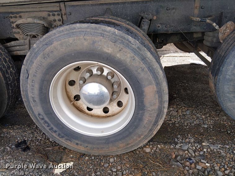 image for item YA2767 2016 Freightliner 114SD dump truck