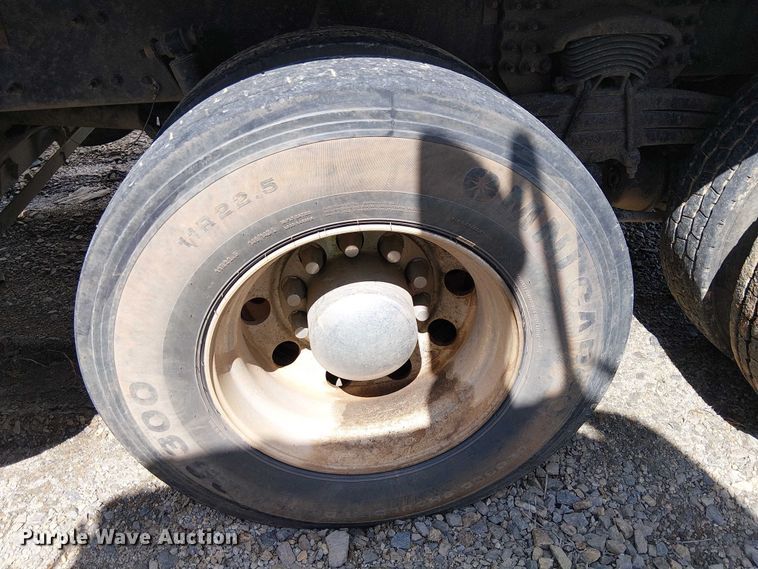 image for item YA2767 2016 Freightliner 114SD dump truck