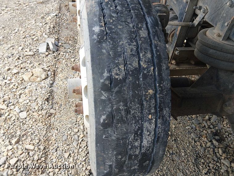 image for item YA2767 2016 Freightliner 114SD dump truck