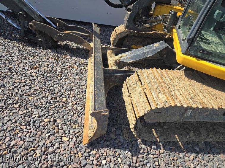 image for item YA2800 2019 John Deere 85G mini excavator