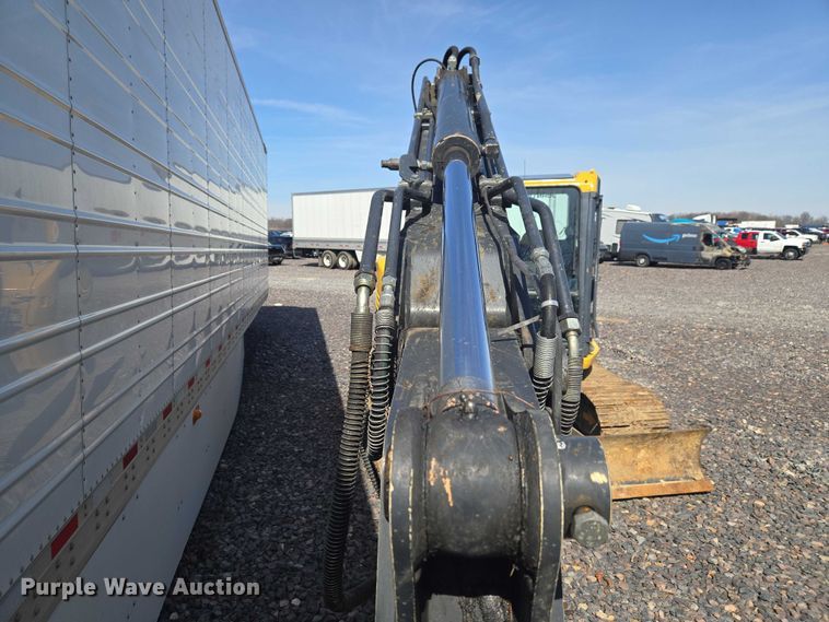 image for item YA2800 2019 John Deere 85G mini excavator