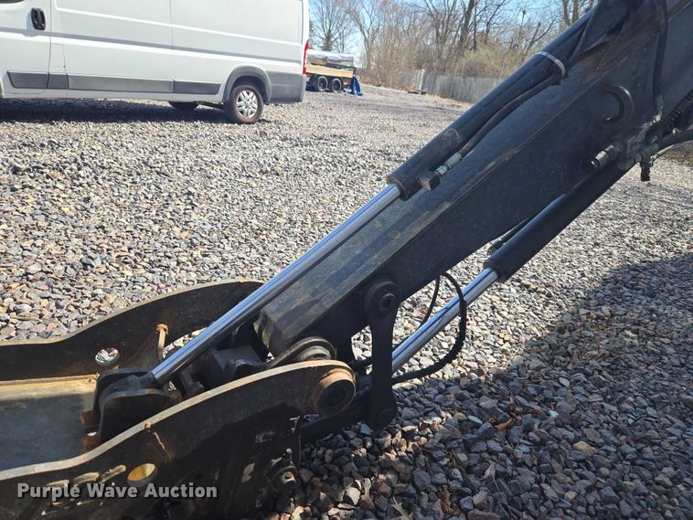 image for item YA2800 2019 John Deere 85G mini excavator