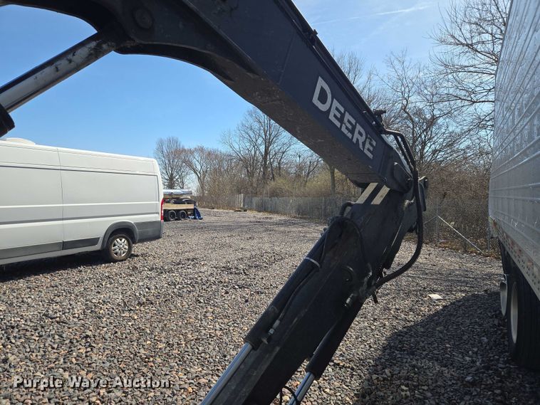 image for item YA2800 2019 John Deere 85G mini excavator