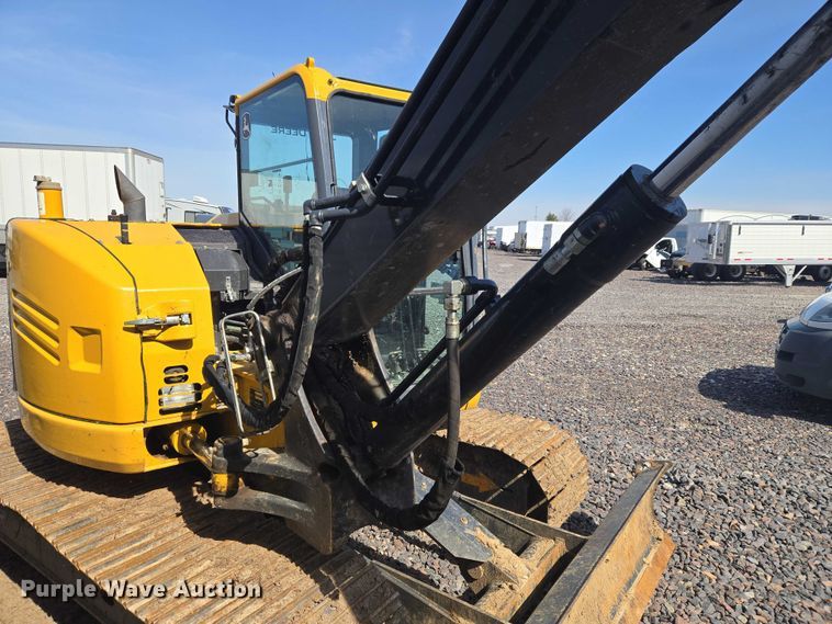 image for item YA2800 2019 John Deere 85G mini excavator