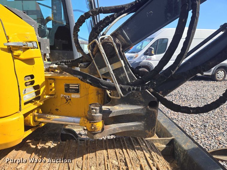 image for item YA2800 2019 John Deere 85G mini excavator