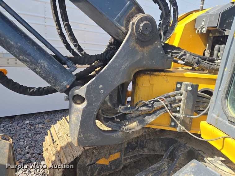 image for item YA2800 2019 John Deere 85G mini excavator