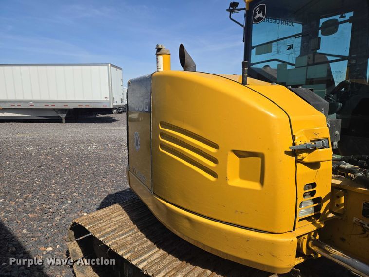 image for item YA2800 2019 John Deere 85G mini excavator