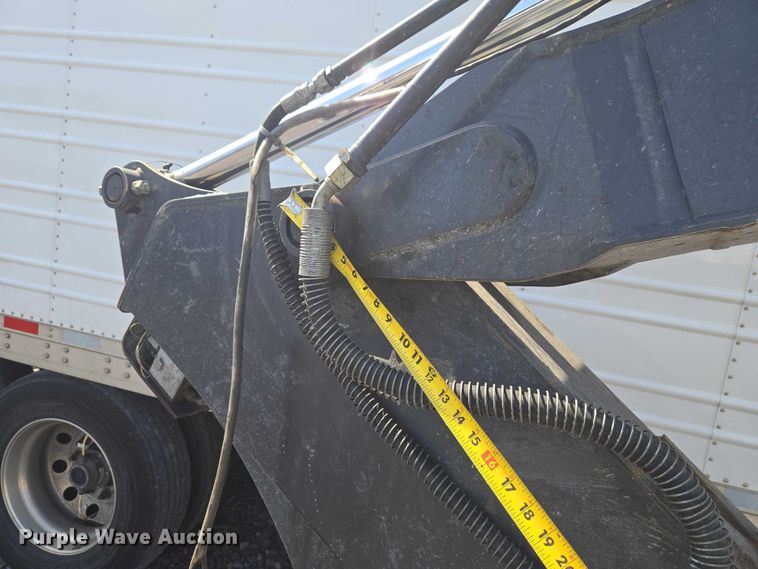 image for item YA2800 2019 John Deere 85G mini excavator