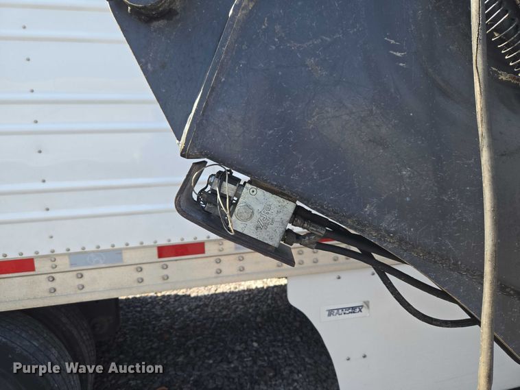 image for item YA2800 2019 John Deere 85G mini excavator