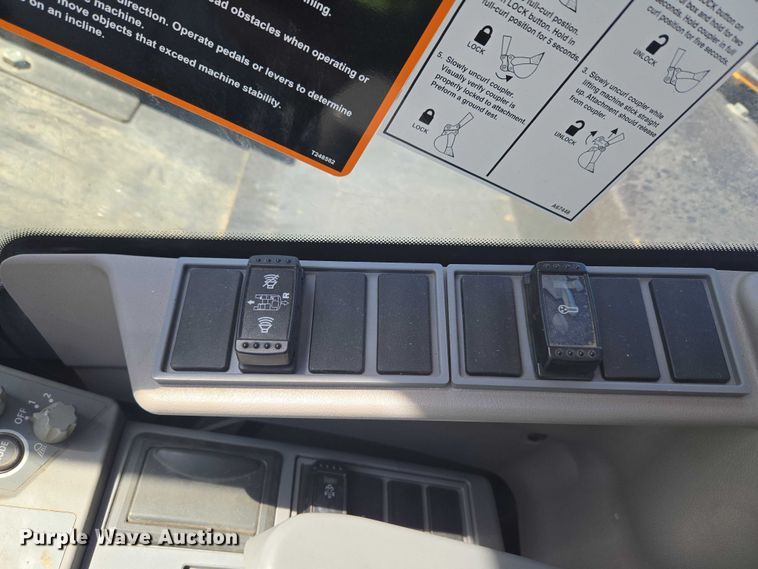 image for item YA2800 2019 John Deere 85G mini excavator