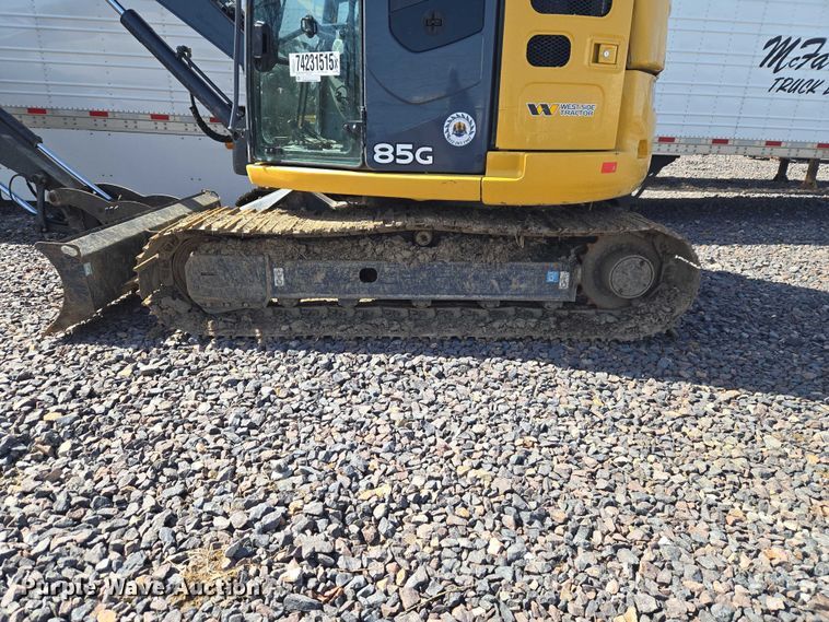 image for item YA2800 2019 John Deere 85G mini excavator