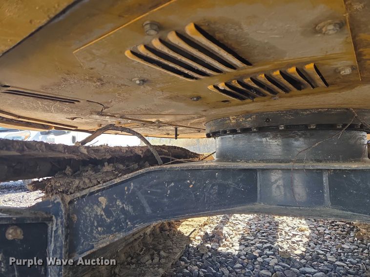 image for item YA2800 2019 John Deere 85G mini excavator