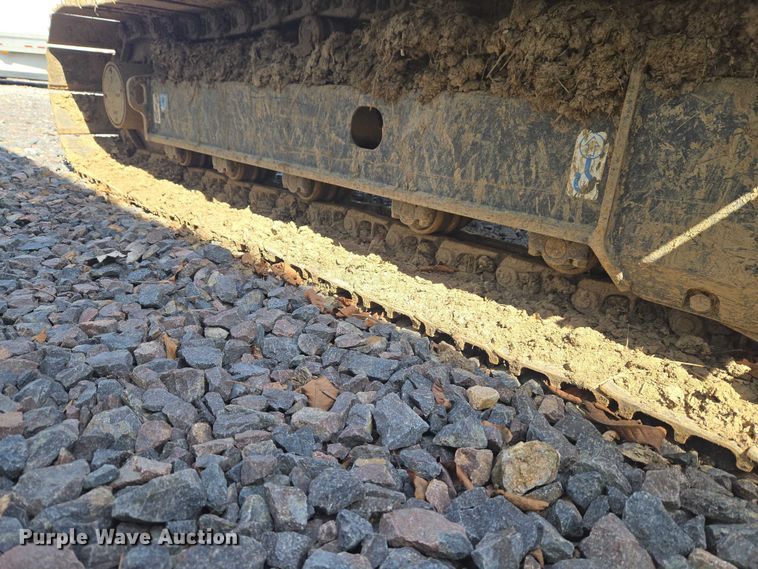 image for item YA2800 2019 John Deere 85G mini excavator