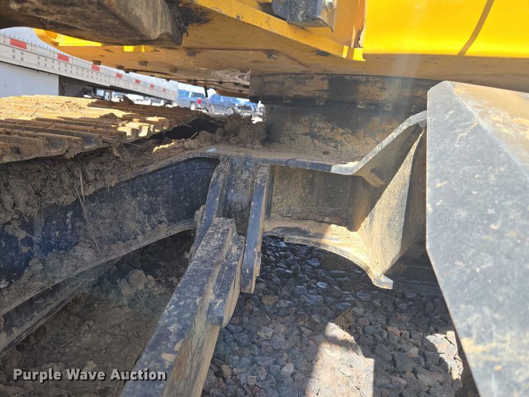 image for item YA2800 2019 John Deere 85G mini excavator