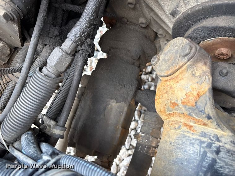 image for item YA2849 2016 Western Star 4700 ANFO bulk handling truck