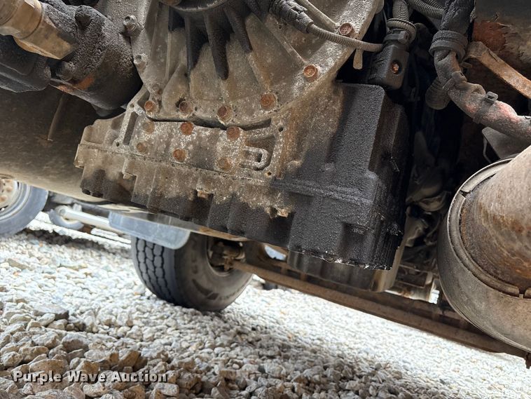 image for item YA2849 2016 Western Star 4700 ANFO bulk handling truck