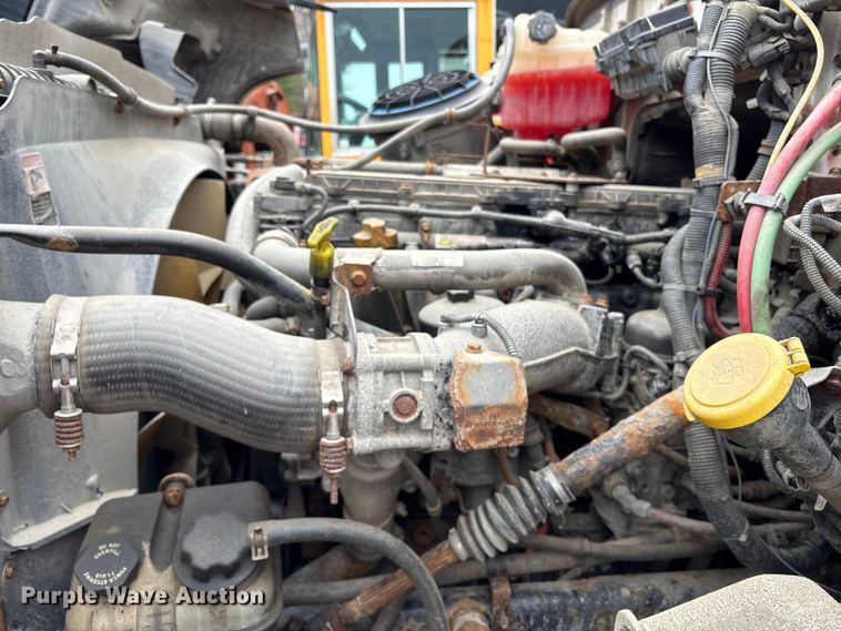 image for item YA2849 2016 Western Star 4700 ANFO bulk handling truck