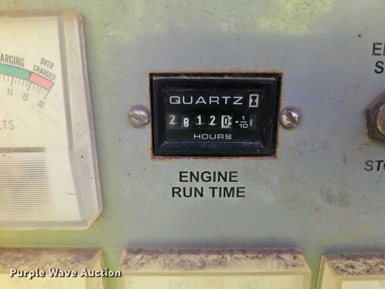 image for item YA2850 1999 Team Fenex F121KP manhole support trailer