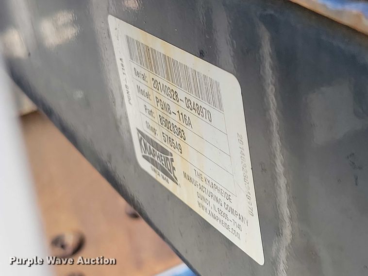 image for item YA2851 2015 Ford F550 Super Duty flatbed truck