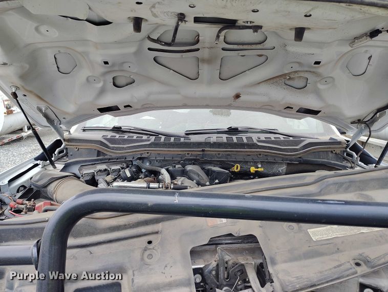 image for item YA2867 2018 Ford F550 Super Duty bucket truck