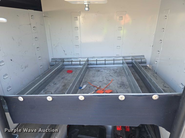 image for item YA2882 2015 Ford F450 Super Duty bucket truck