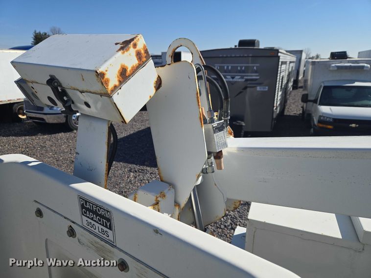 image for item YA2882 2015 Ford F450 Super Duty bucket truck